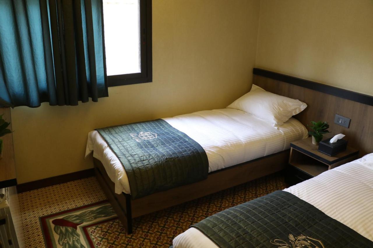 Planet Suites Mzaar Kfardebian Exterior photo